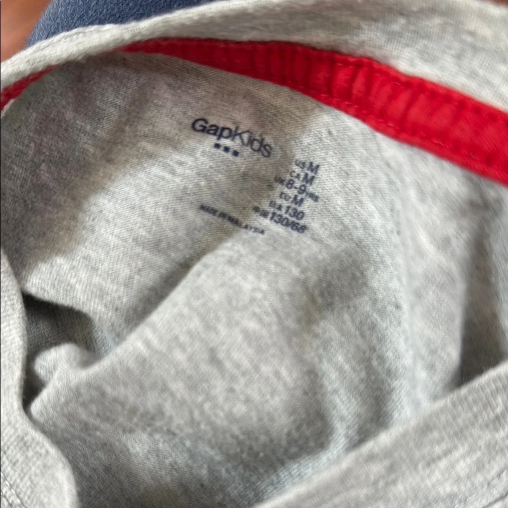 GAP soft gray